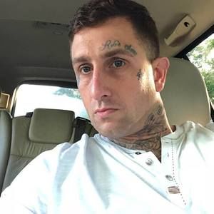 Meet your Posher, Nicholas